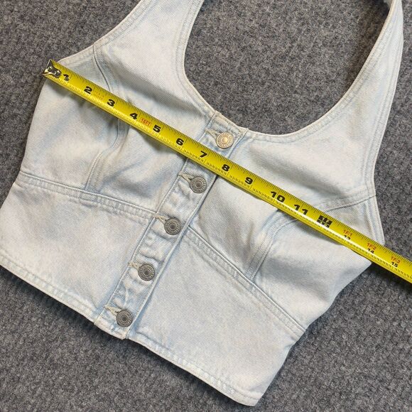 Levi’s Womens XS Button Down Denim Slim Fit Halter Top Janeesah Light Wash NEW - Picture 10 of 12